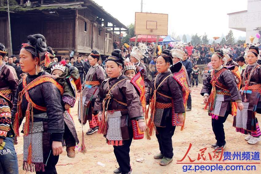 自然资源 民族风情 旅游连接点 存在的困难 民风民俗 朗洞镇位于榕江