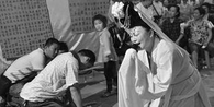 哭丧女