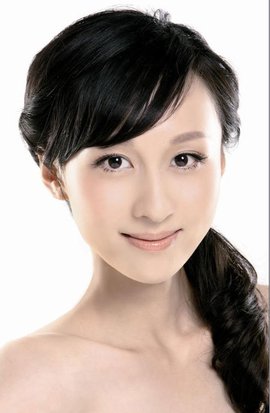 练束梅