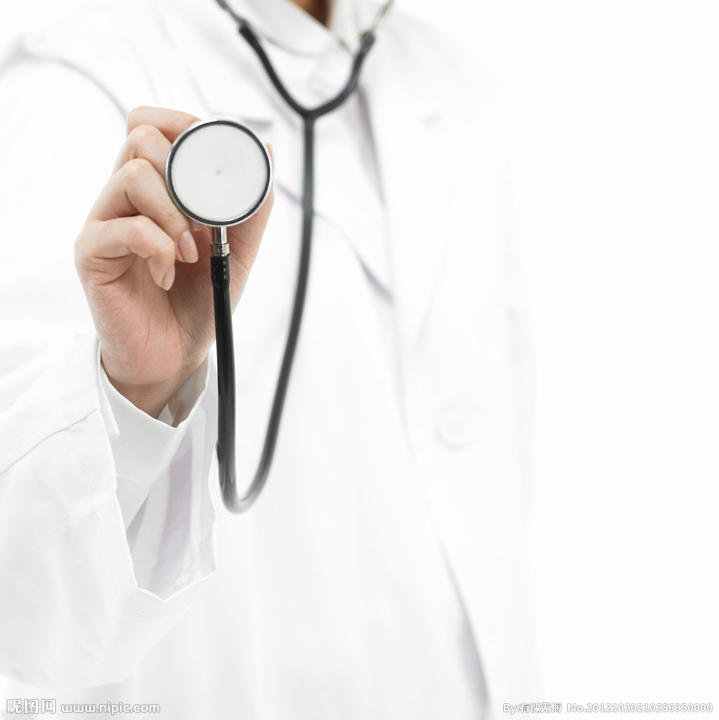 即:护理诊断是关于个人,家庭或社区对现存的或潜在的健康问题以及生命