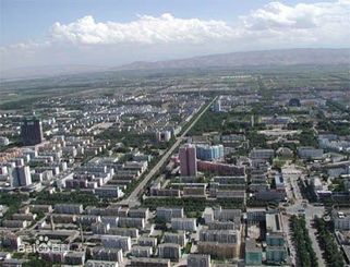 后效仿石河子模式建立了五家渠市(2004年1月19日成立,农六师师部)