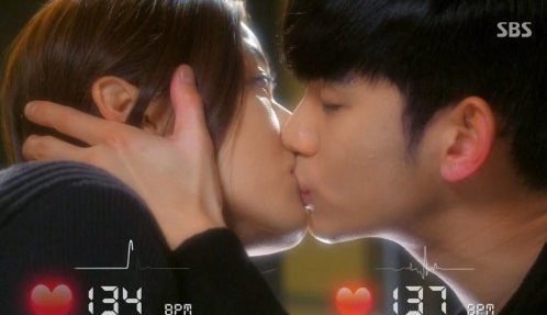 <em>女生初吻</em>什么<em>感觉</em>_<em>女生初吻的感觉</em>_男生问女