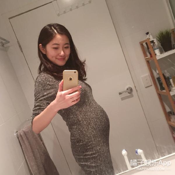 刷微博10分钟就发现6个高学历美女,你还刷微博