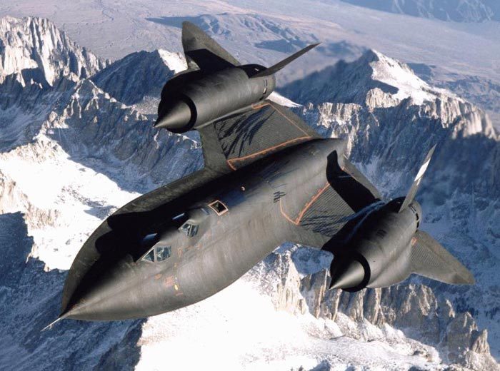 美國sr-71黑鳥高空高速偵察機